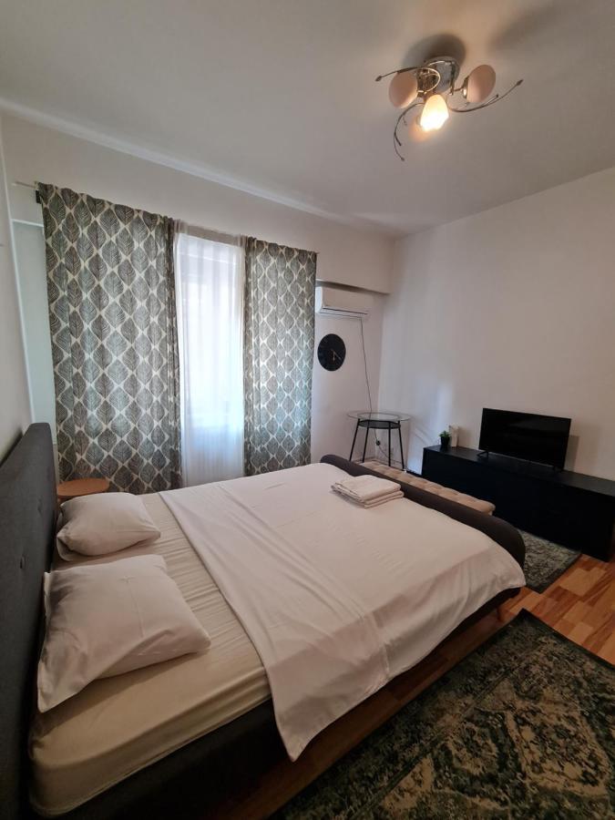 Color Apartments Nicolae Tonitza St Bucharest Luaran gambar