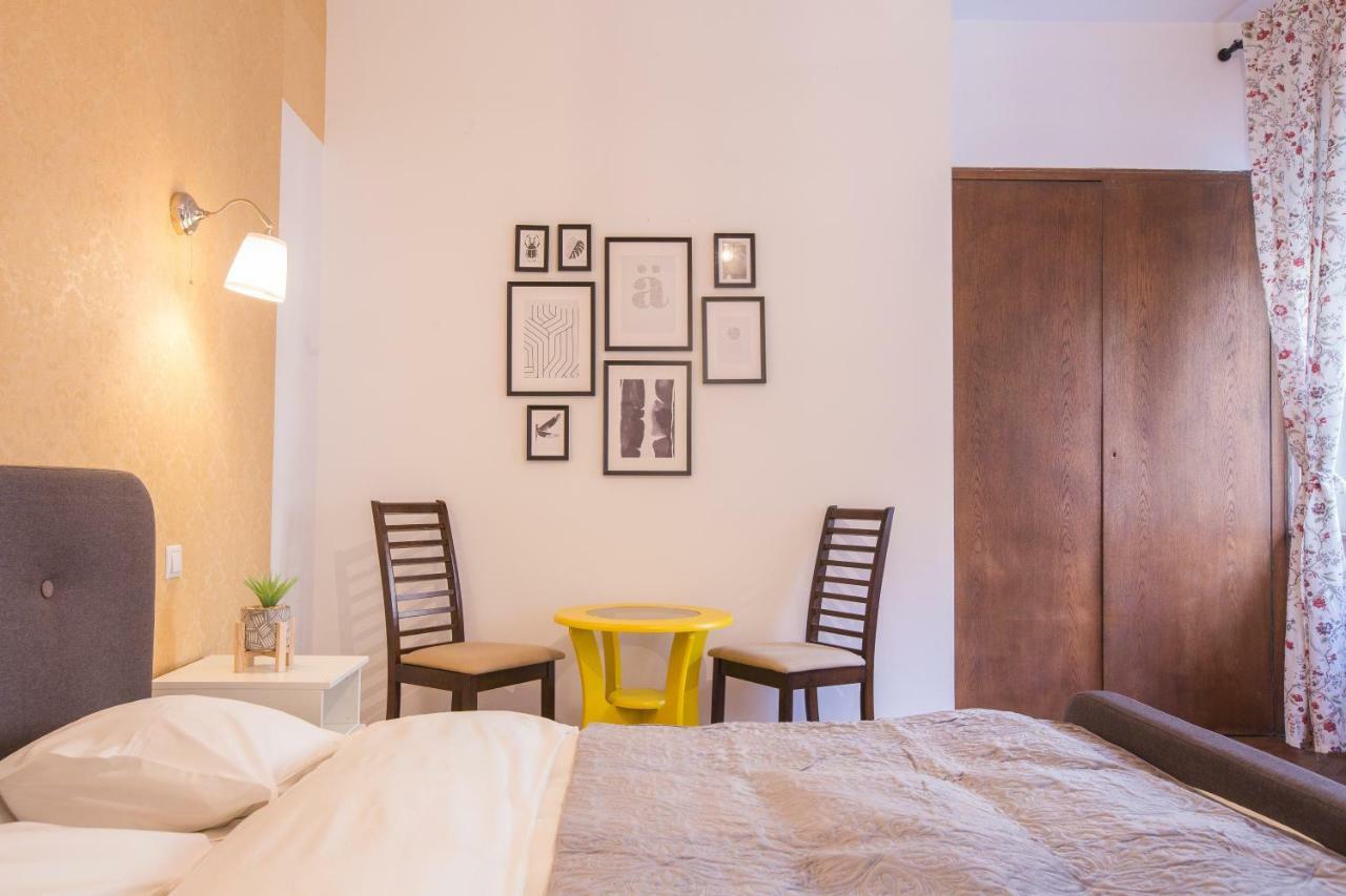 Color Apartments Nicolae Tonitza St Bucharest Luaran gambar